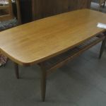 496 1735 COFFEE TABLE